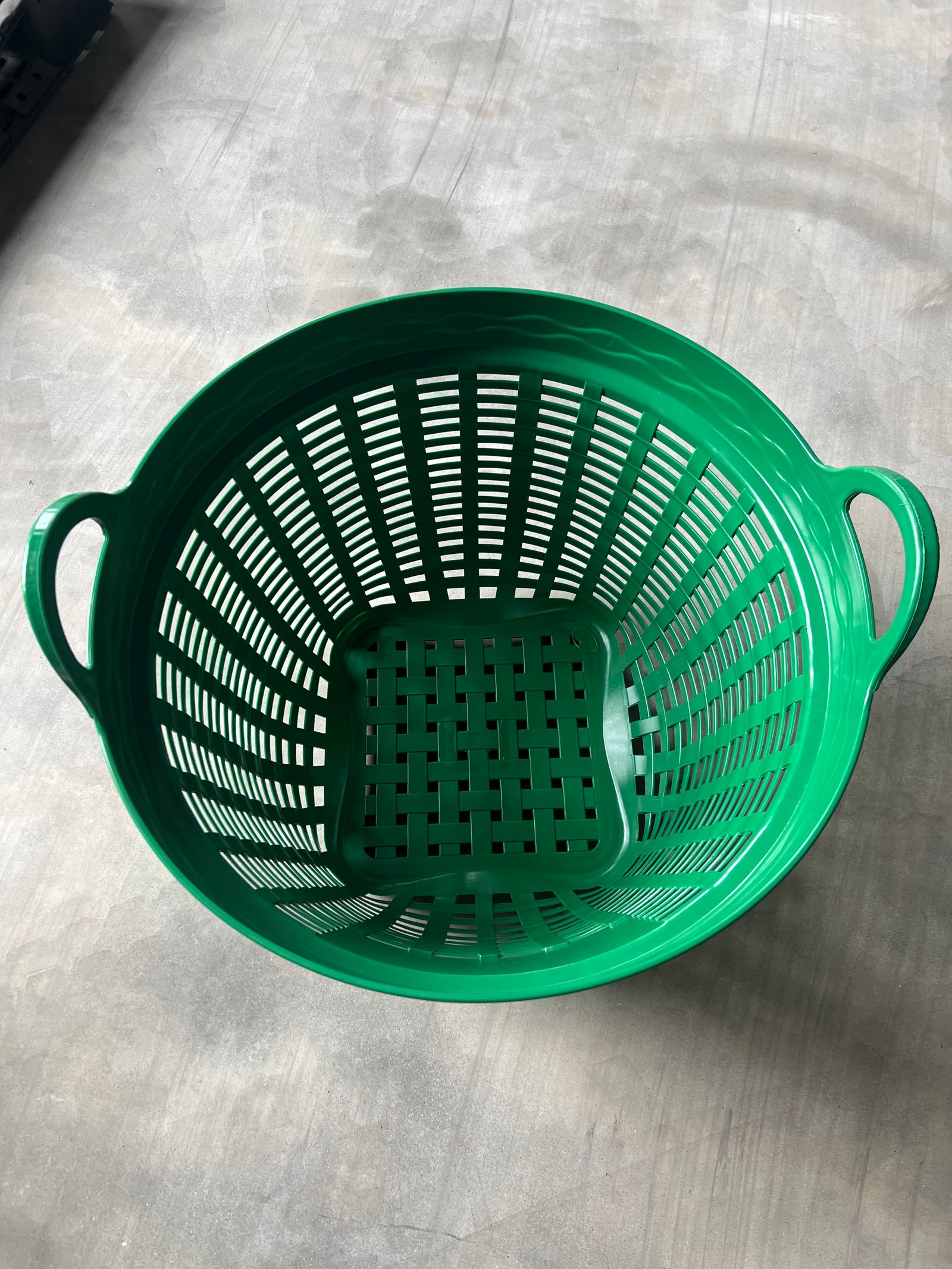 Ventilated Durian Harvest Plastic Crate (Green) - 660x460 mm